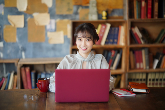 No.751【関市】アパレル企業でコツコツ事務♬土日祝お休み＊年休122日＊